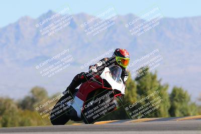 media/Mar-25-2024-Moto Forza (Mon) [[8d4319bd68]]/3-Intermediate Group/Session 2 (Turn 9 Entry)/